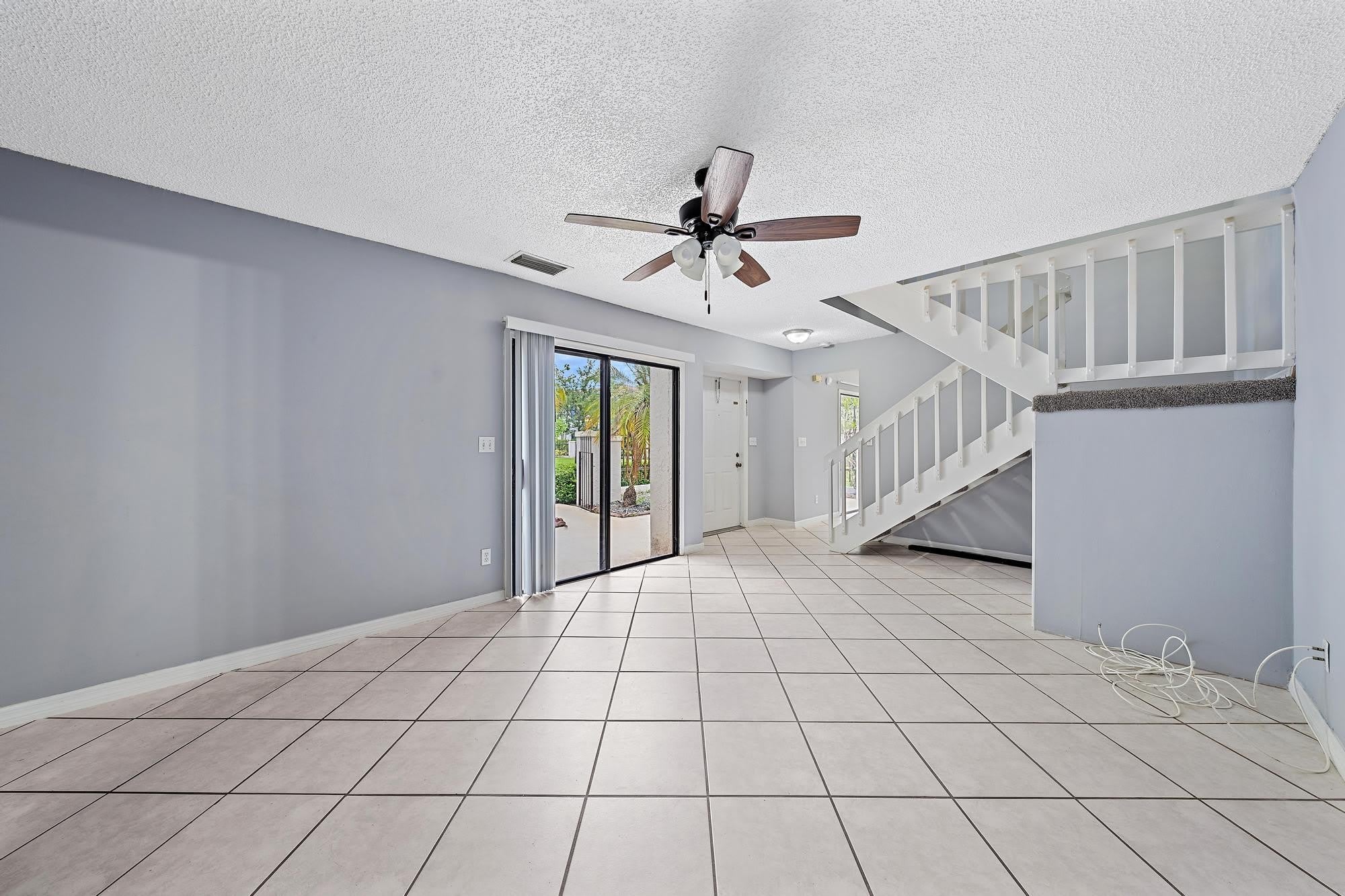 352 Prestwick Circle – photo 3