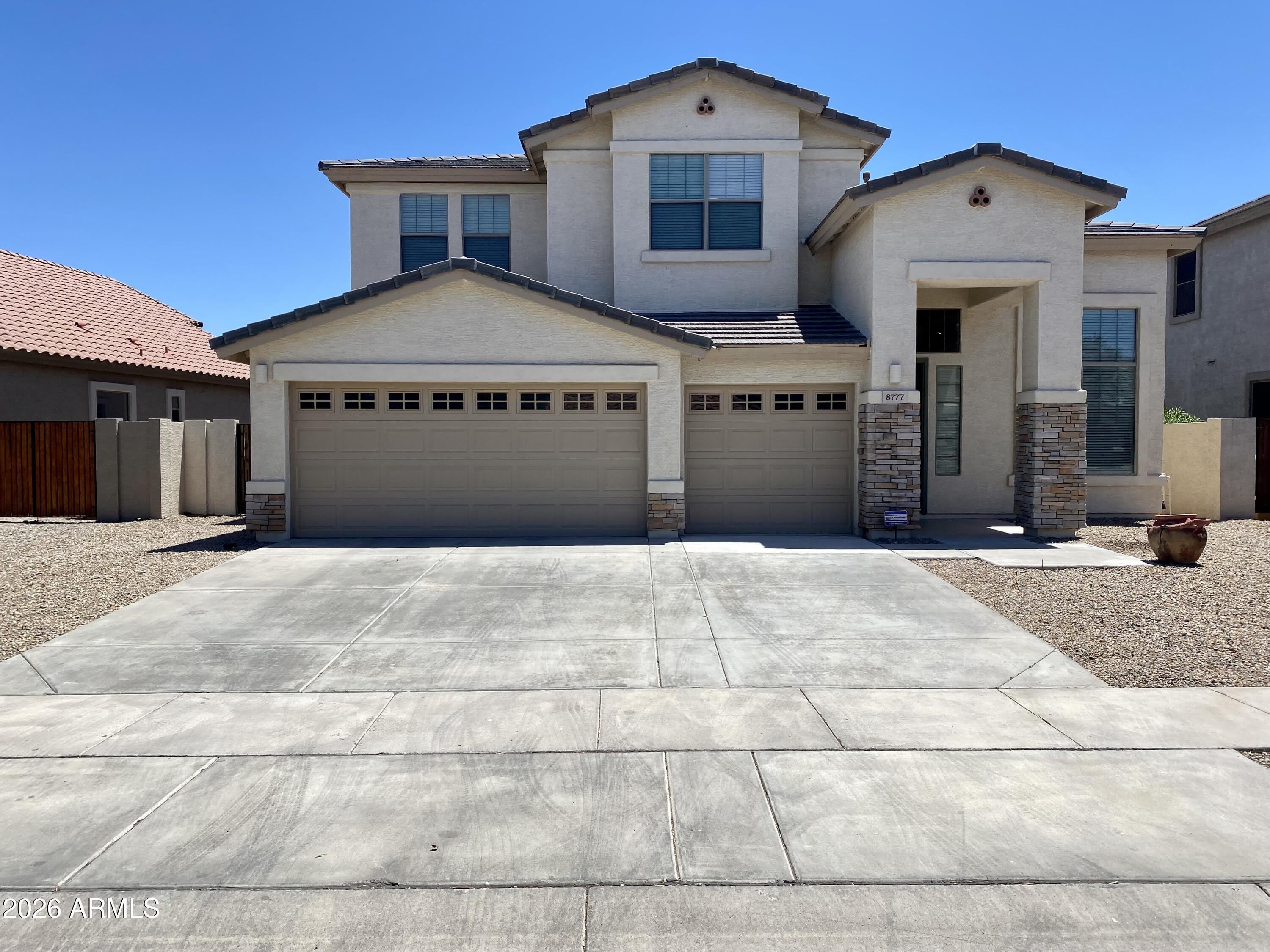 8777 W Hayward Avenue – photo 1