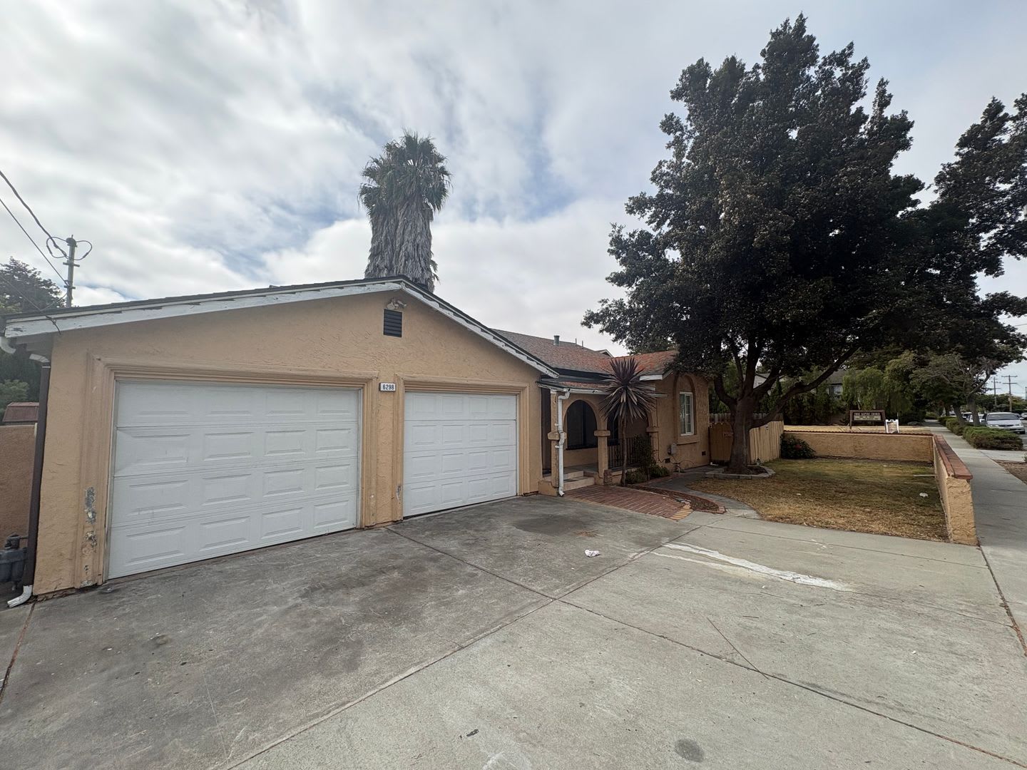 Single Family 3 Bedroom Is Good Size – photo 2