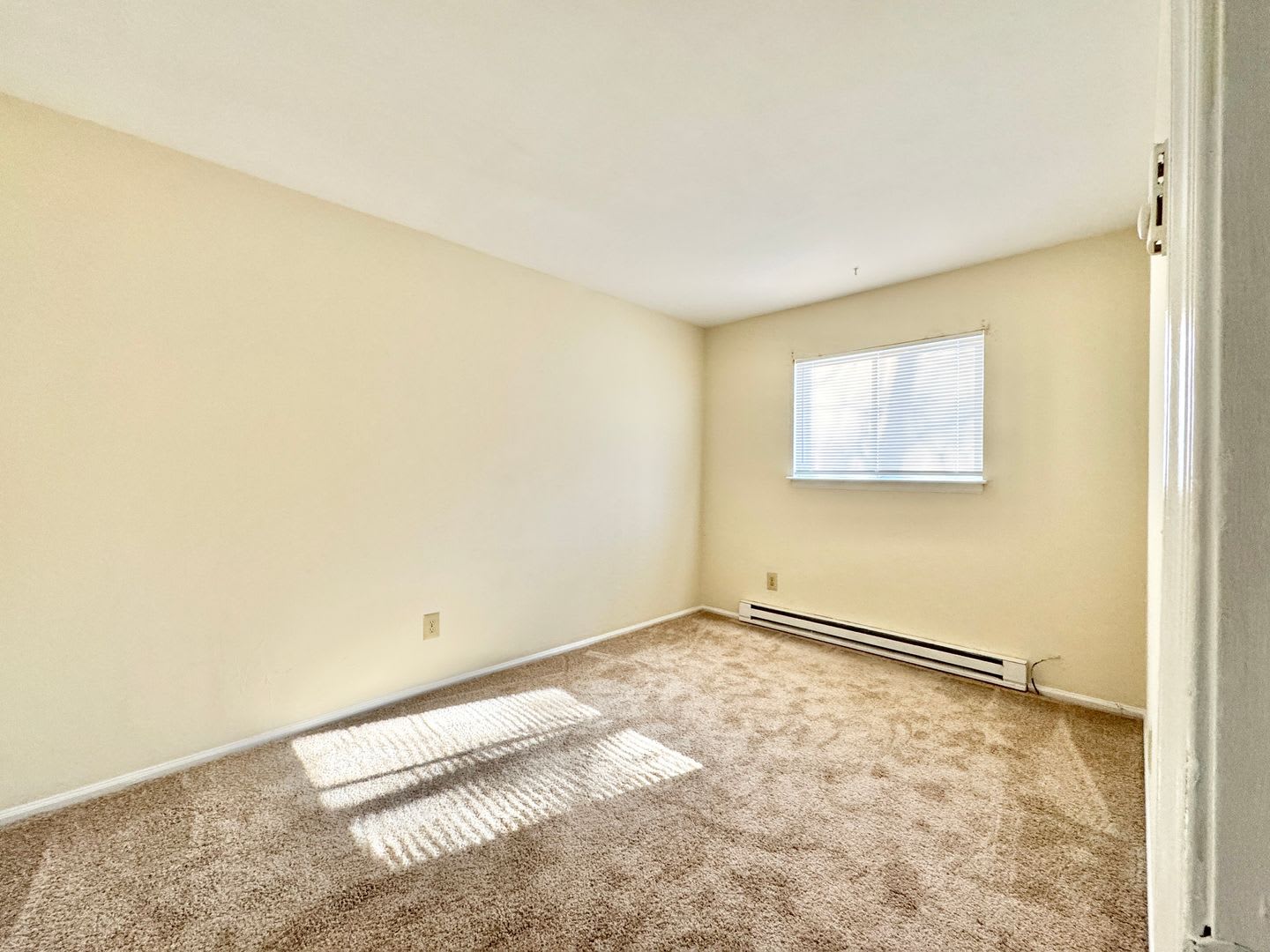3 BR Brick Shannon Woods Home – photo 5
