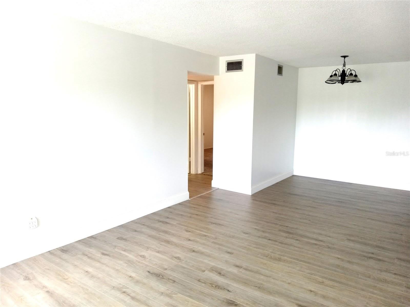 2359 FINLANDIA Lane – photo 5