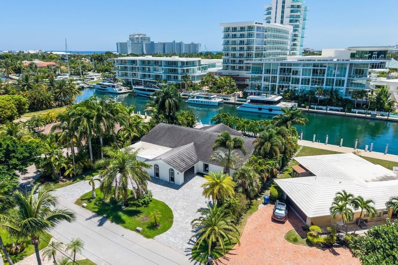 2540 MERCEDES Drive – photo 2