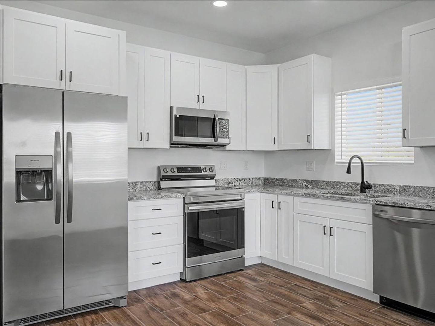 Brand New 3 Bedroom Home Move In Ready – photo 2