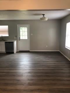 909 Dawes Road – photo 4