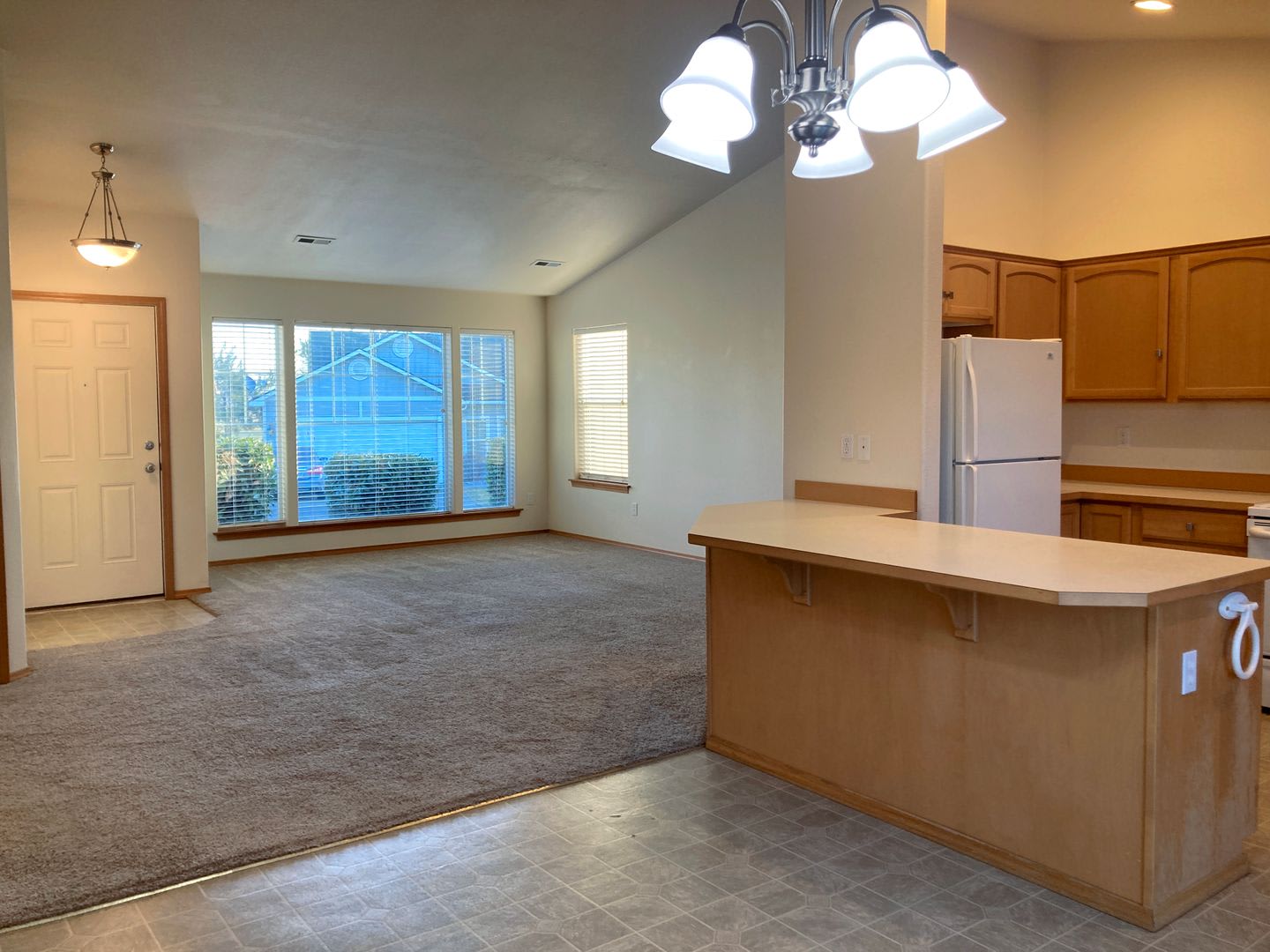 142 Berkshire Lane – photo 4