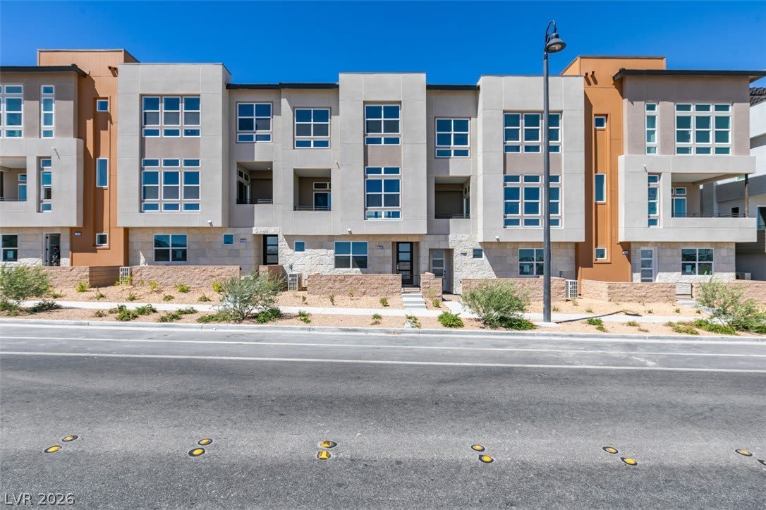 2498 Indigo Mountain Street – photo 1