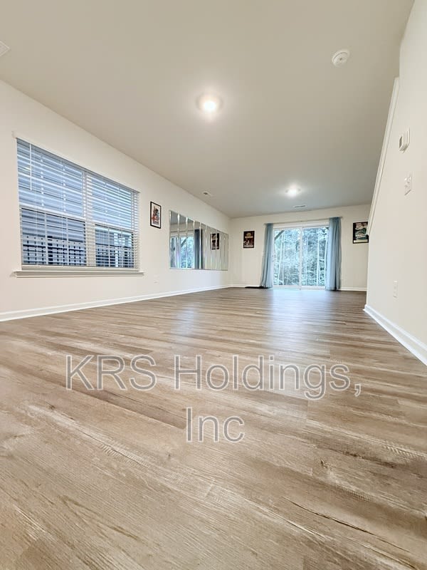 4136 Trevino Drive – photo 3