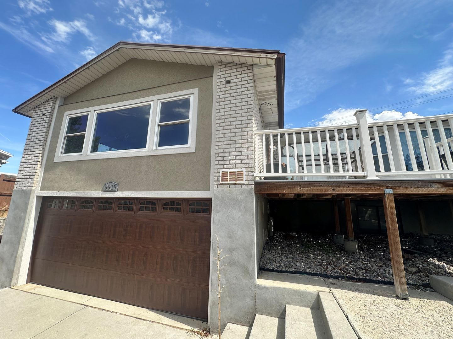 6 Bedroom Home – photo 2
