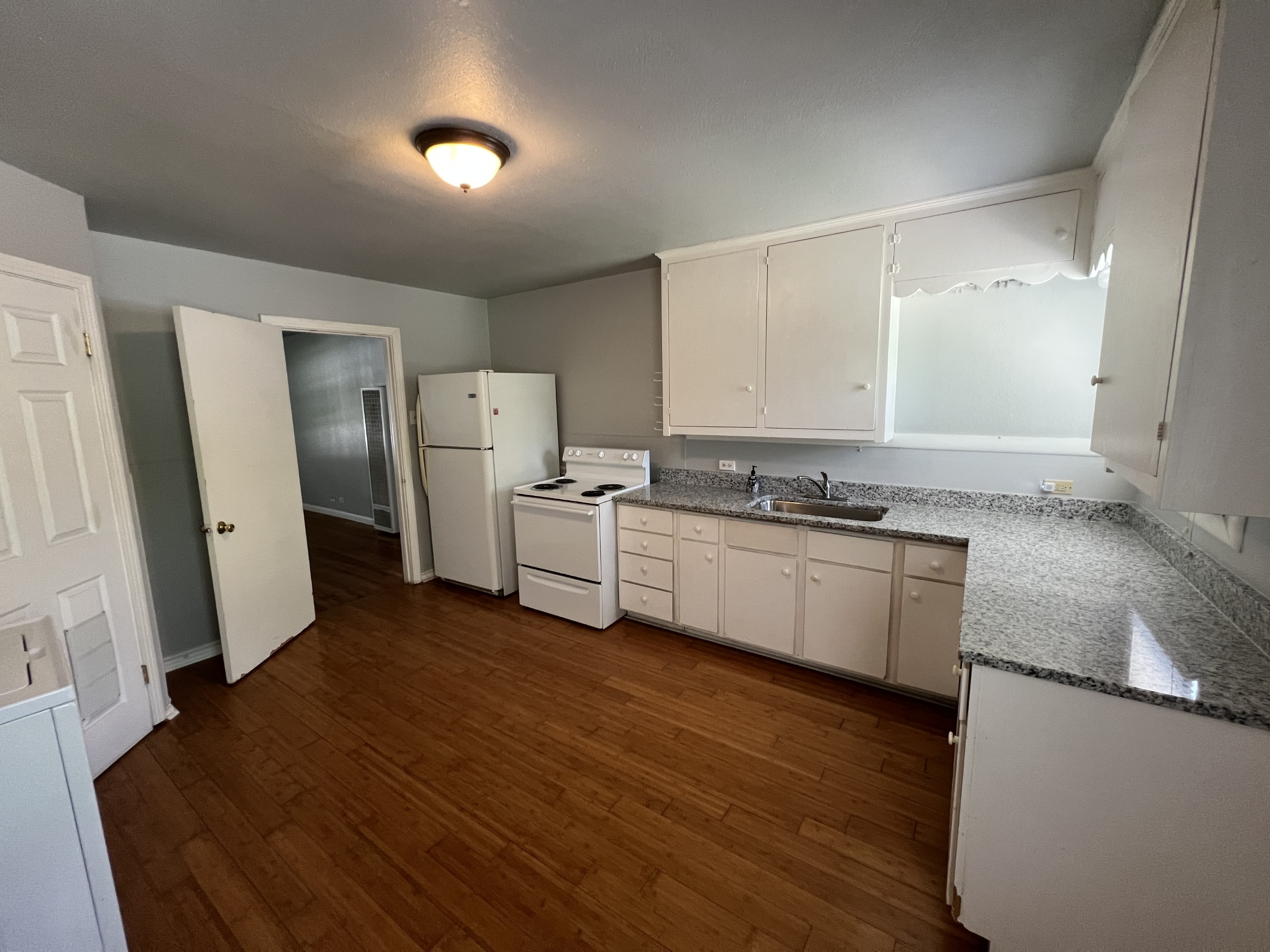 233 Arvin Drive – photo 5