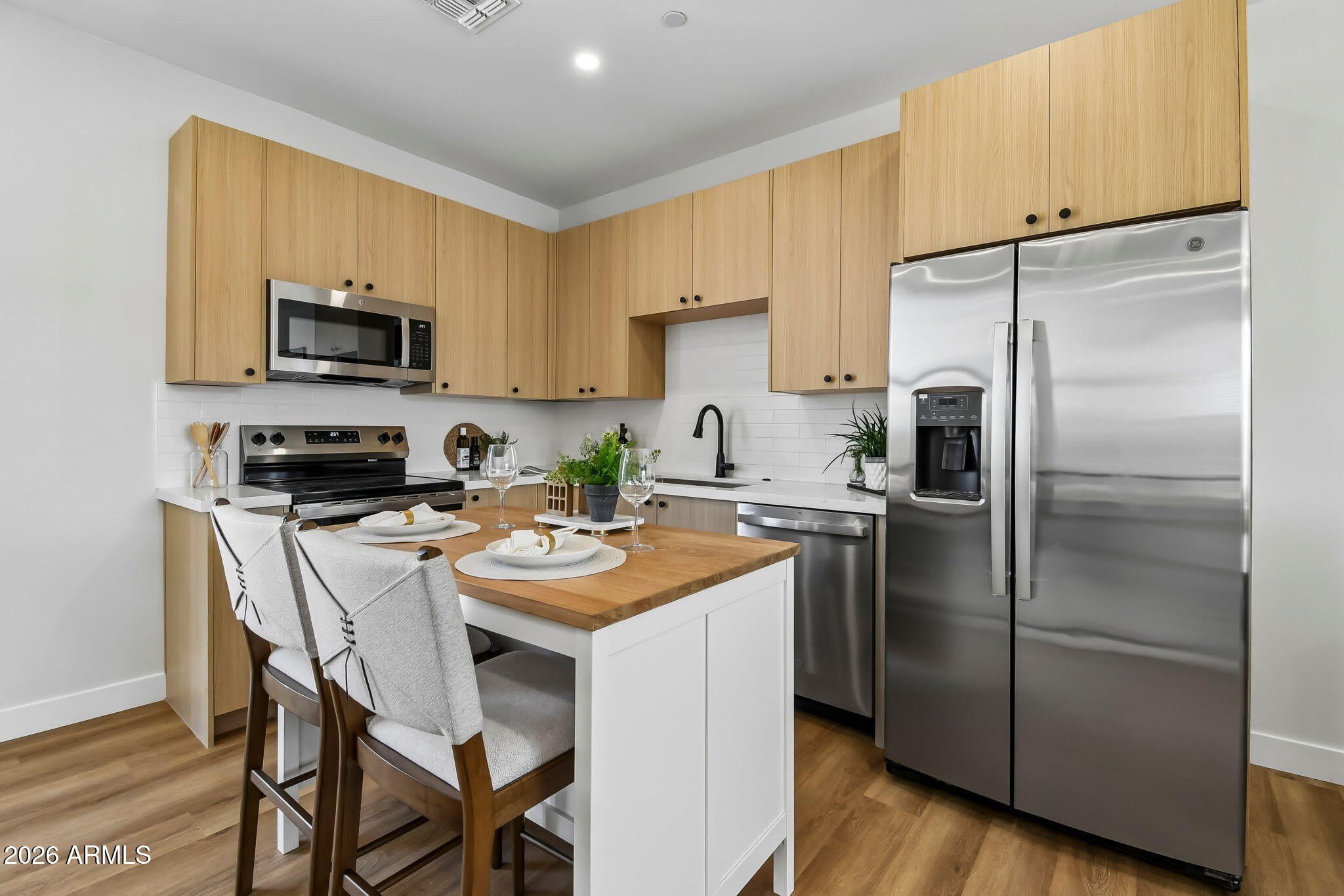 630 N Power – photo 2