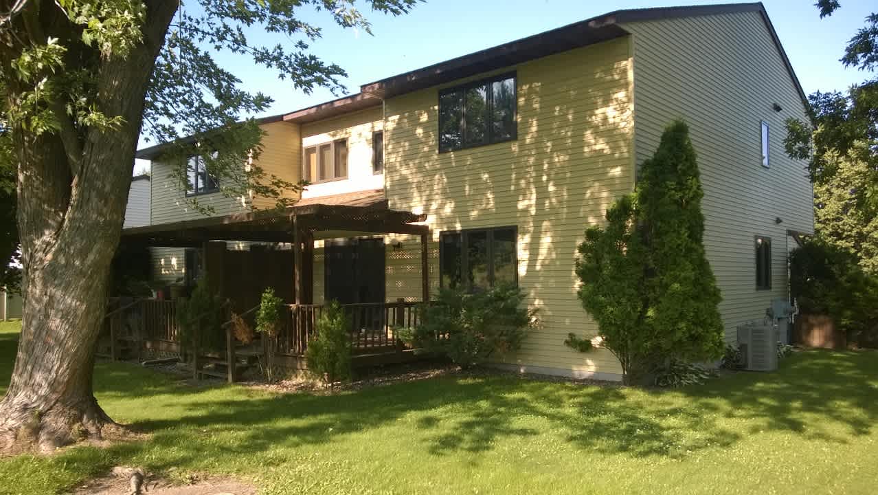 1202 North 16th Avenue – photo 2