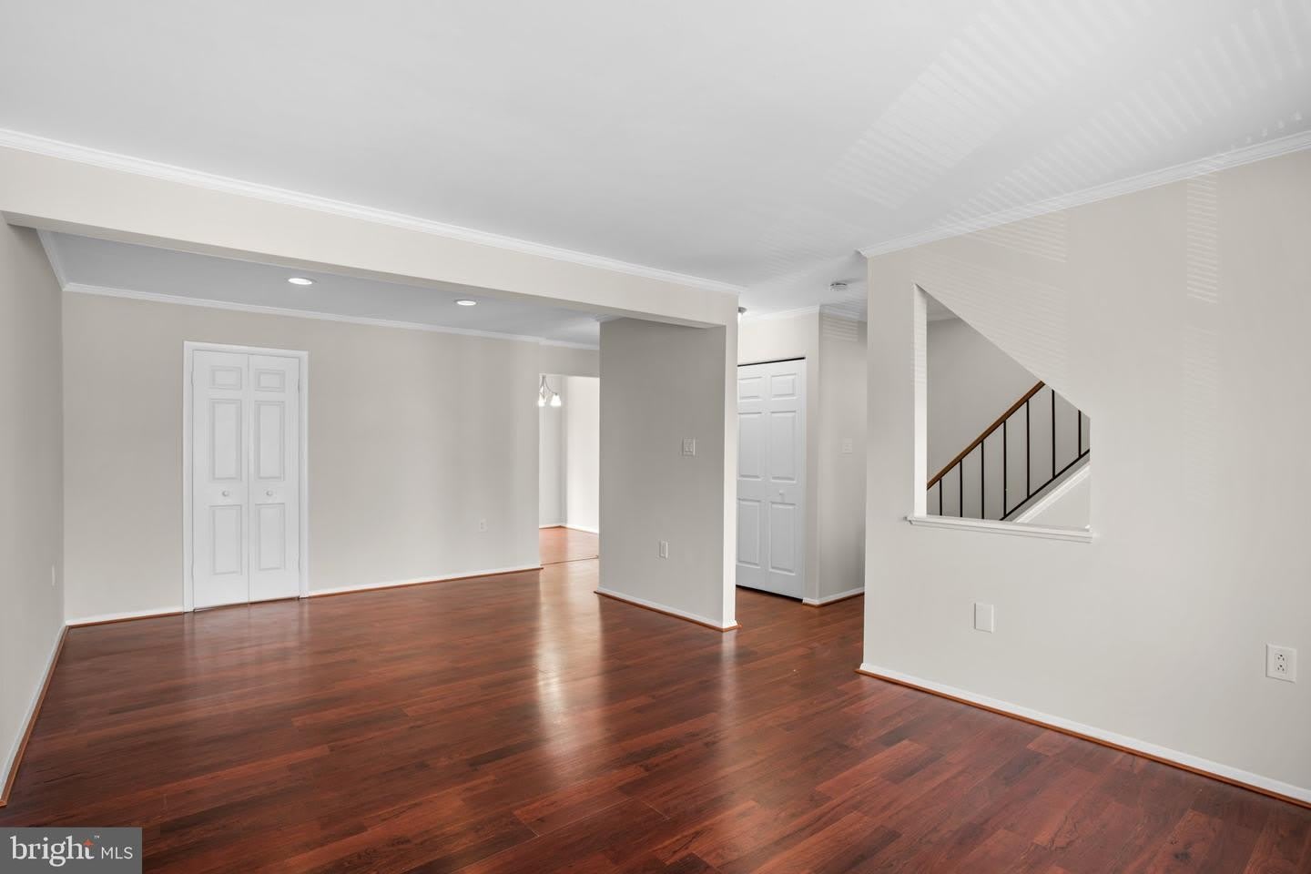 8113 WOODED GLEN CT – photo 5
