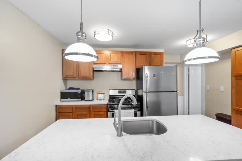 1107 East Genesee Street – photo 1