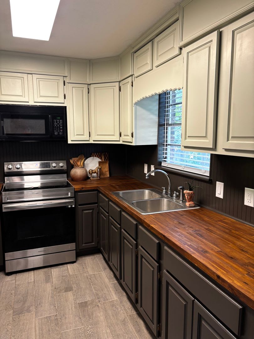 Remodeled Home for Lease! – photo 3