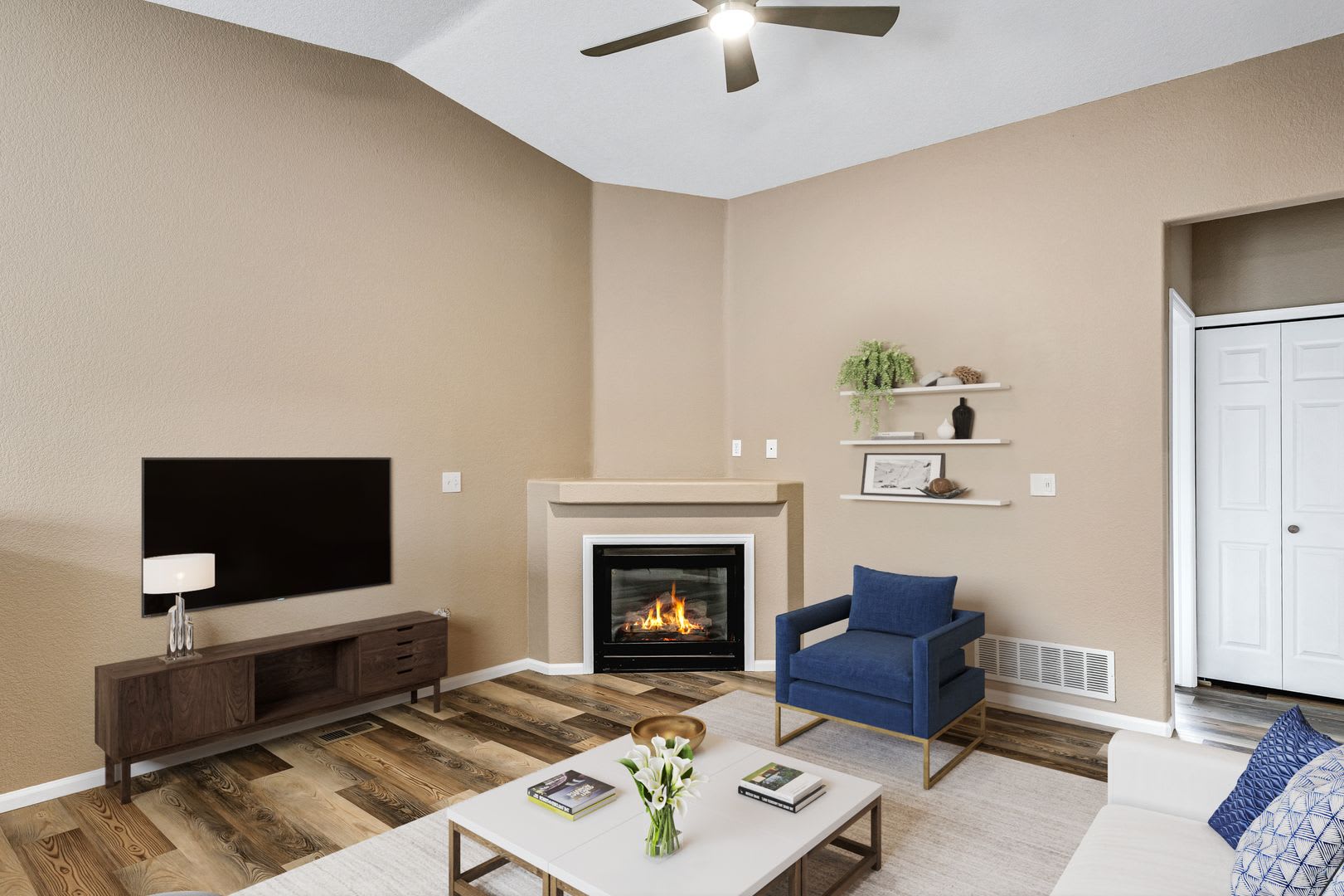 Two Bedroom Near The Powers Corridor – photo 3