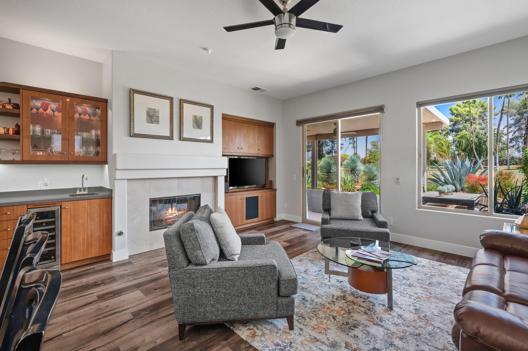 105 N Kavenish Drive – photo 2