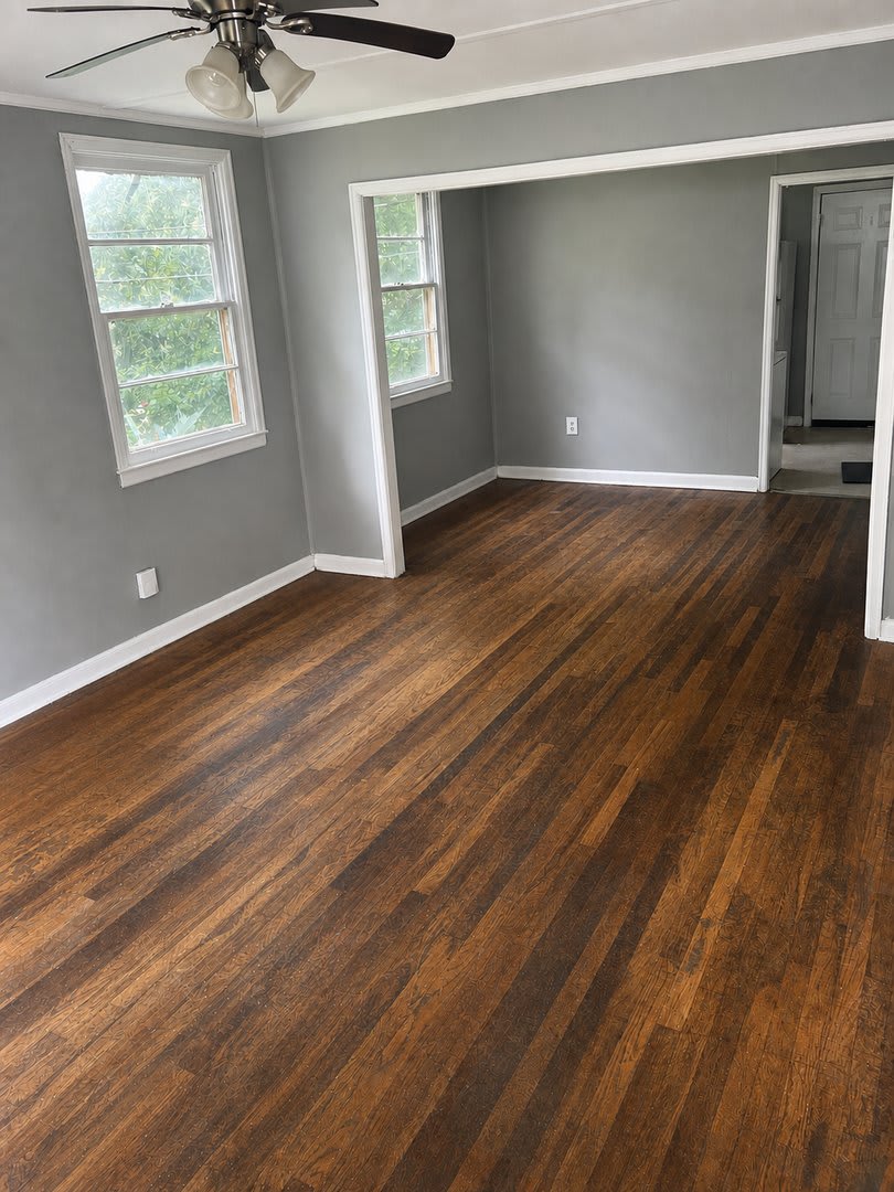 3-Bedroom Home in the Desirable Broadmoor Area – photo 2