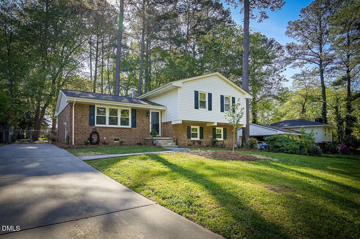 3418 Huntleigh Drive – photo 1