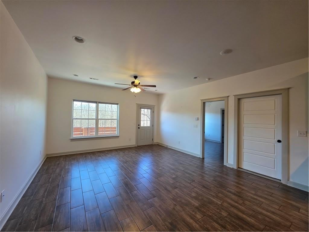 8 Horncastle Drive – photo 4