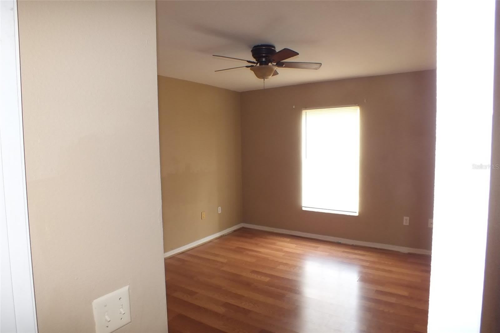 437 FISH HAWK Drive – photo 2