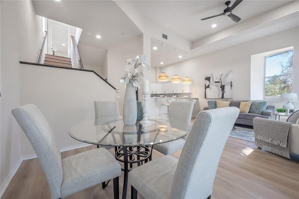 9417 CITRUS GLEN Place – photo 2