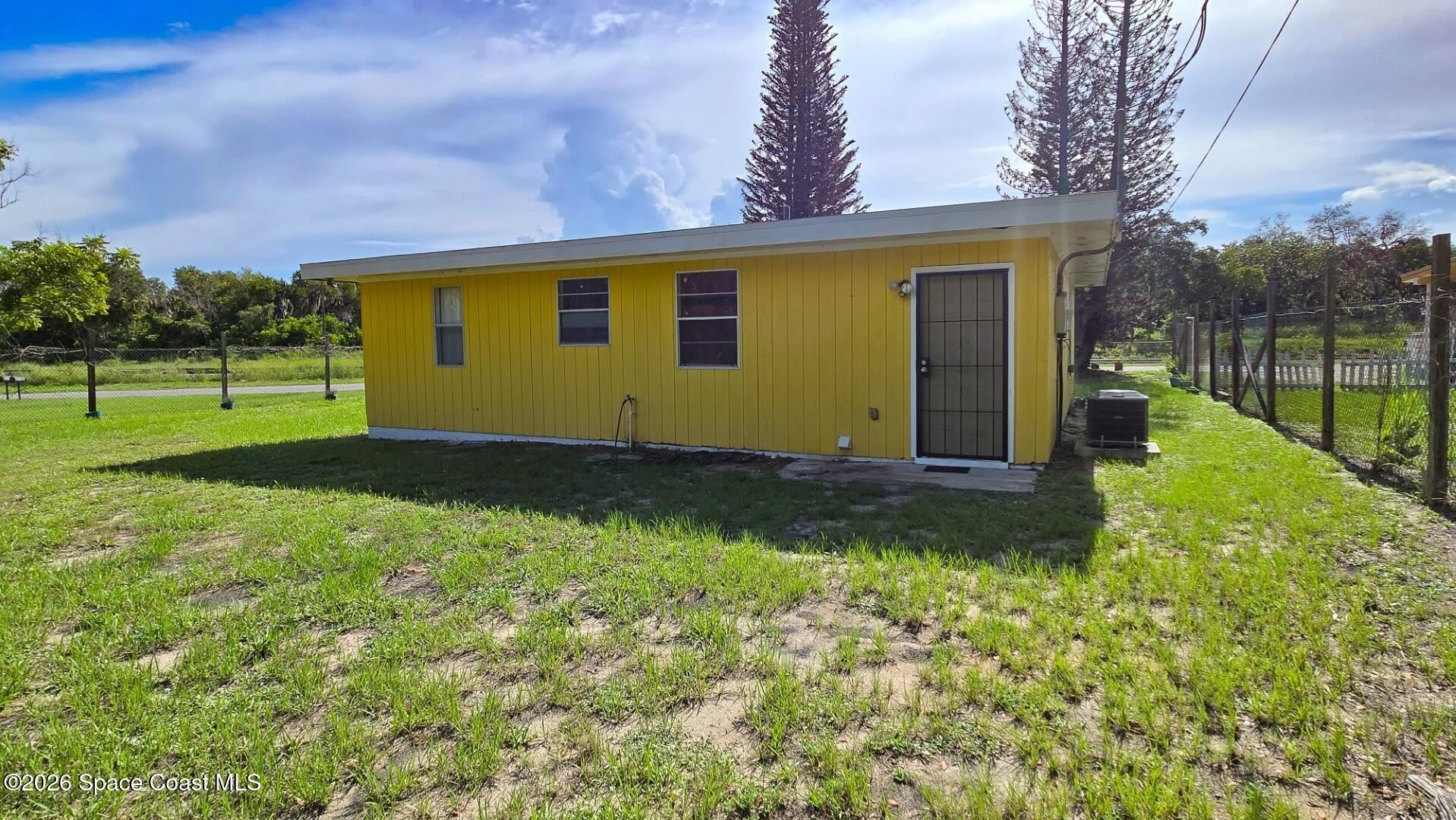 3788 W Railroad Avenue – photo 2