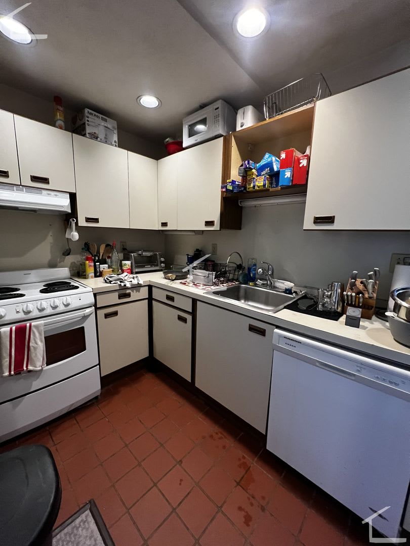 2 Bed/2 Bath in Fenway – photo 1