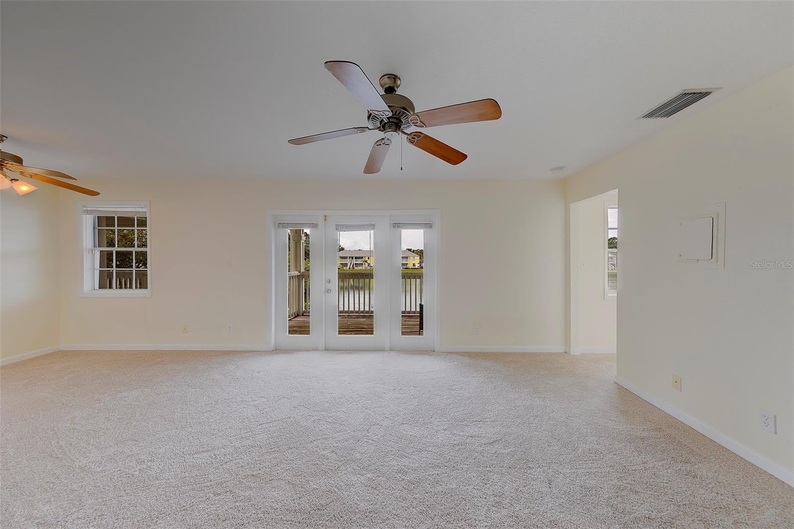 222 POMPANO Drive SE – photo 5