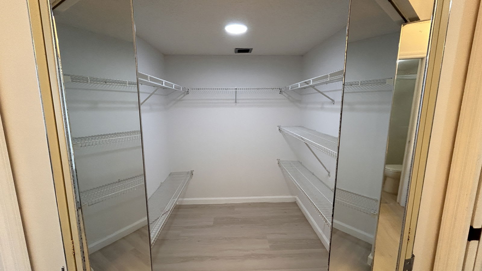 10350 East Clairmont Circle – photo 5