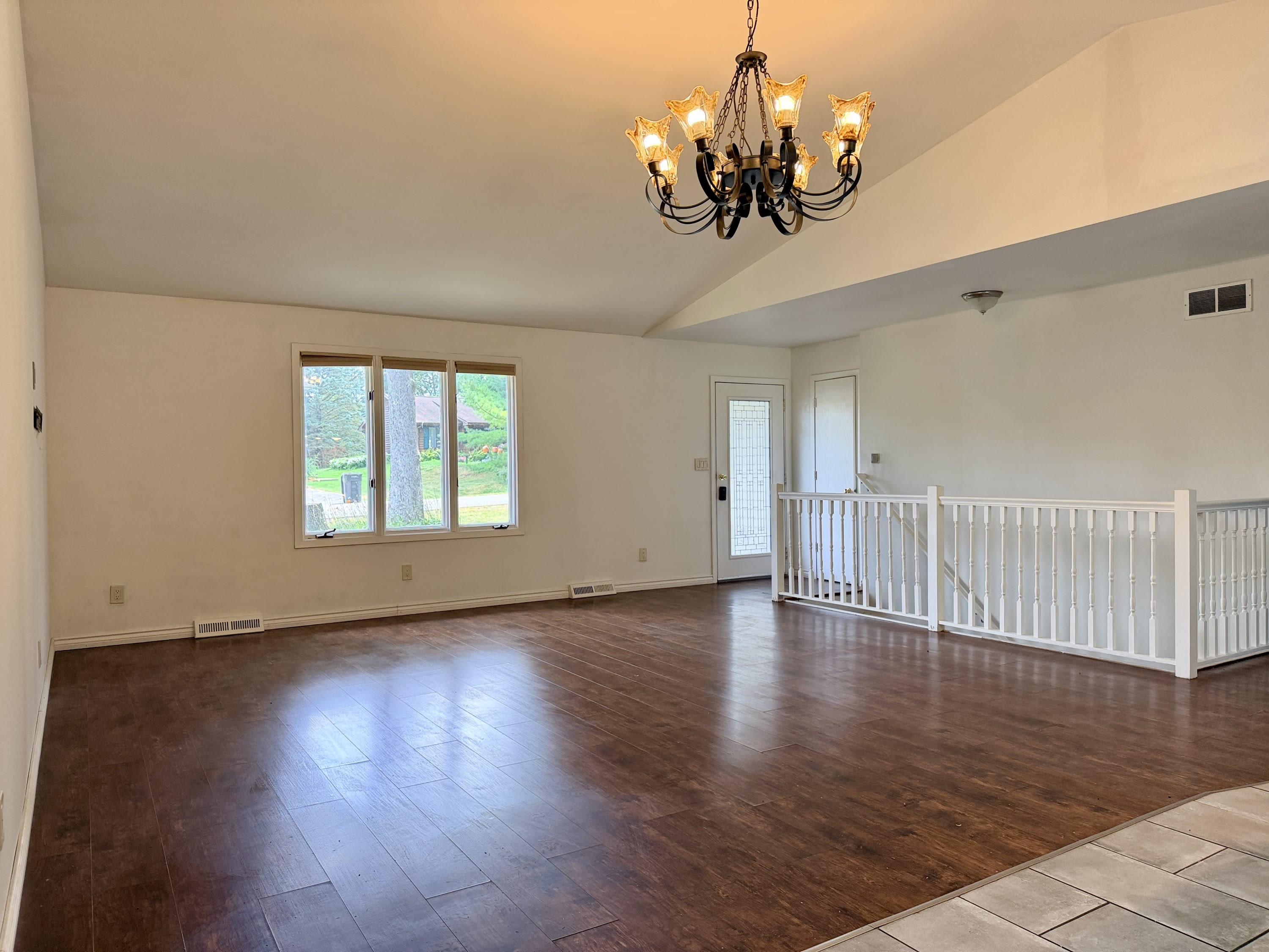 135 Pembroke Road Southwest – photo 3