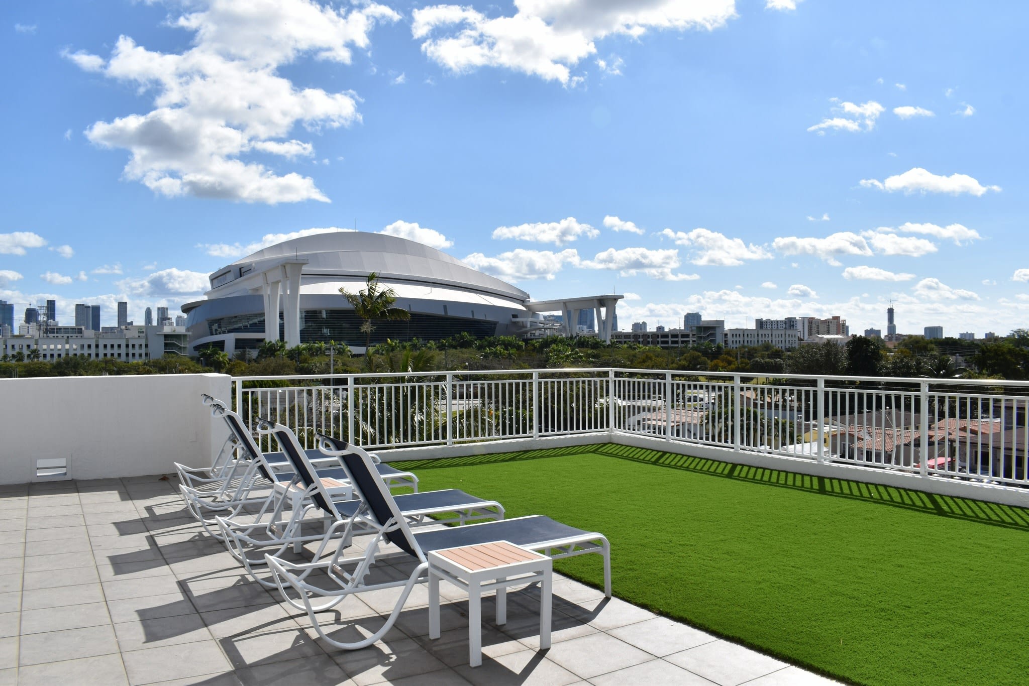 Stadium Tower – photo 4