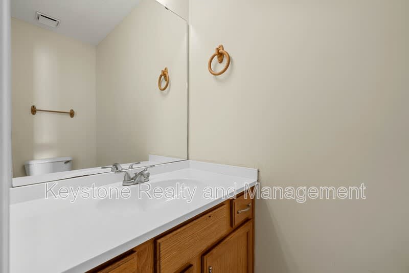 2331 Raleigh Court – photo 5