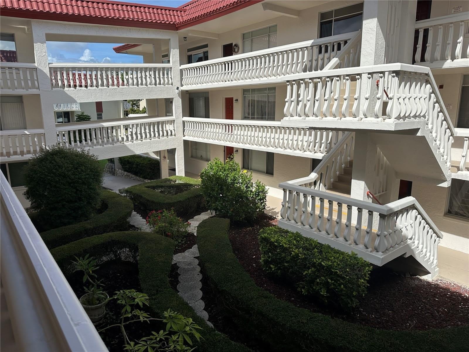 2623 SEVILLE Boulevard – photo 2