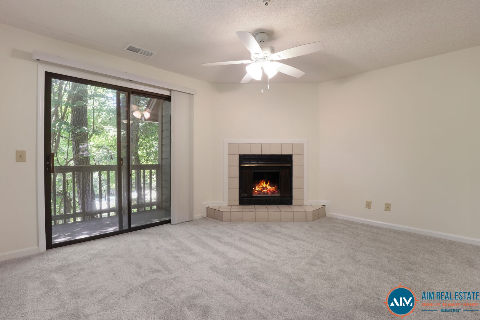 Wyndemere At Yacht Cove Newly Renovated 2Br 2 5Ba Condo Mid Island Location – photo 4