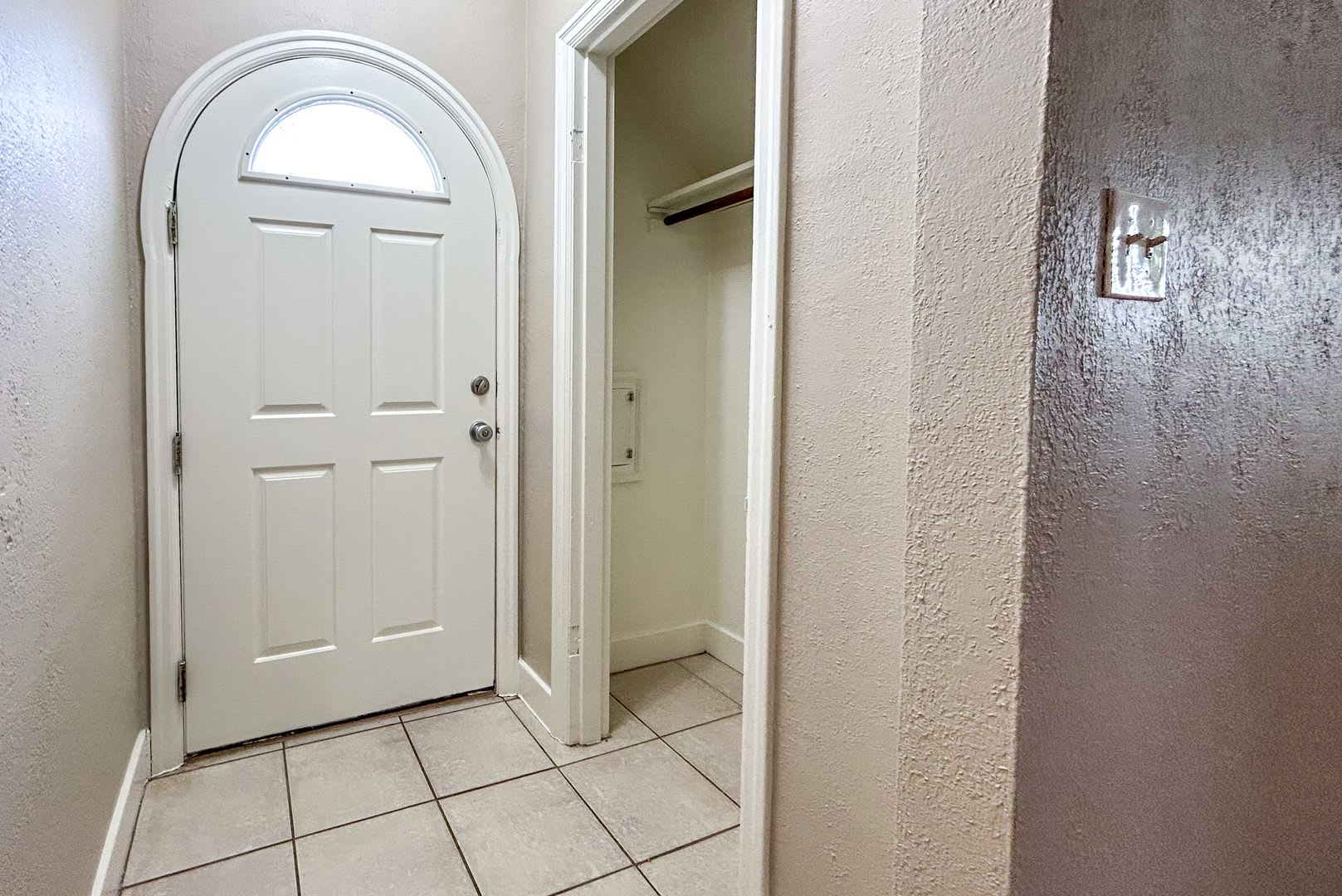 Charming Two Story Home With Basement 495 21St St Se – photo 4