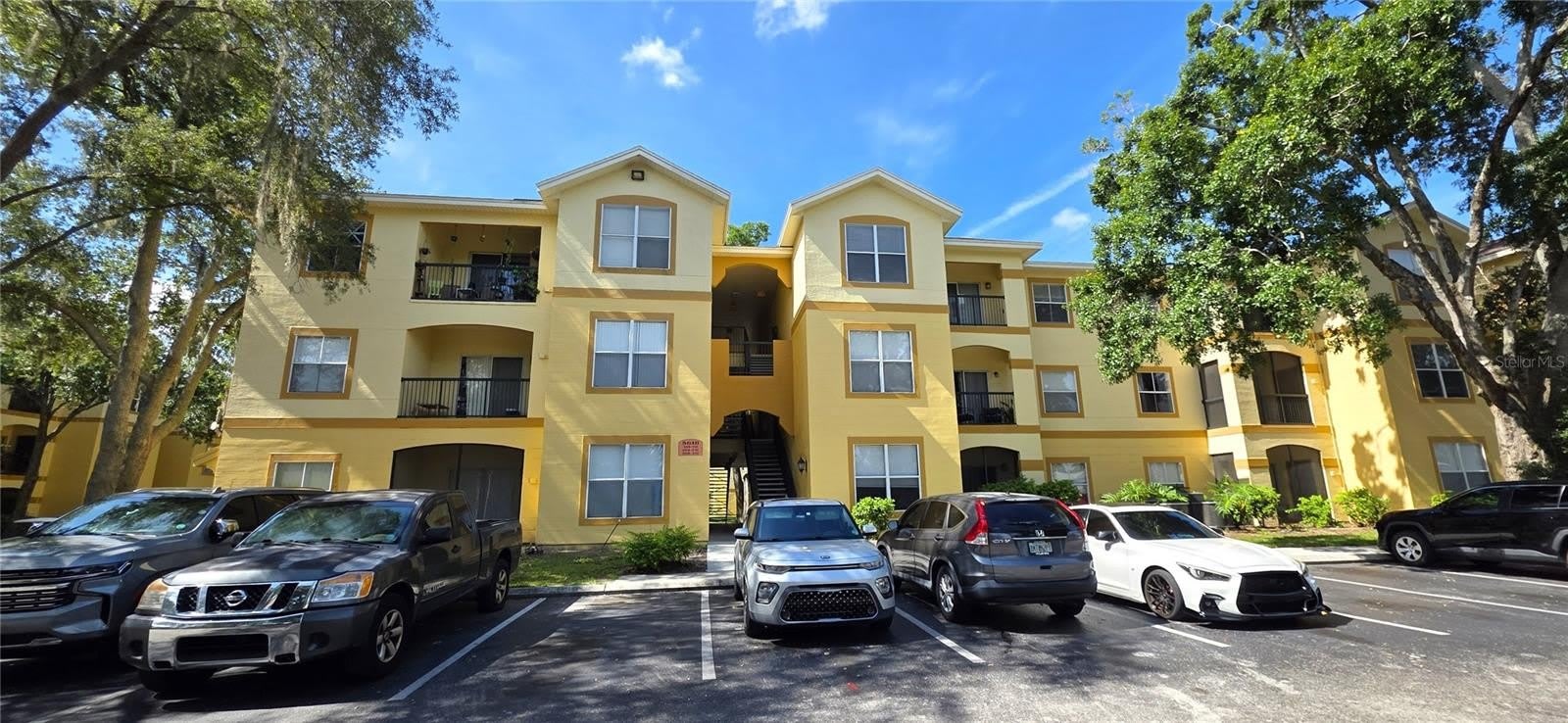 5618 PINNACLE HEIGHTS Circle – photo 1