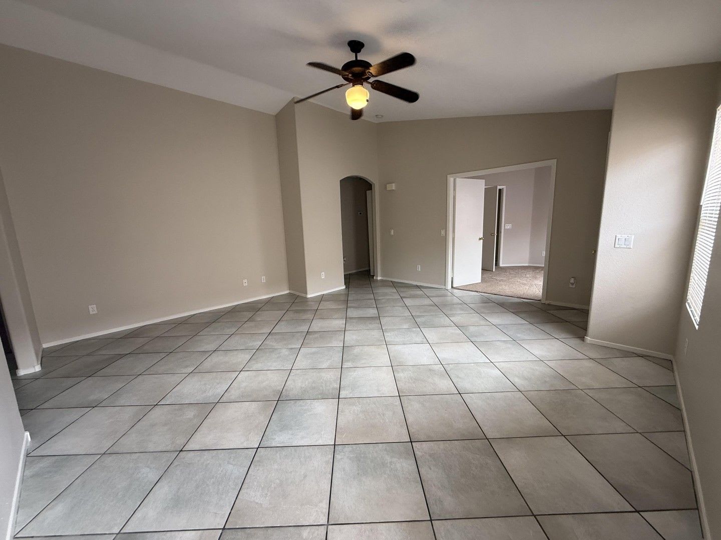 Beautiful Three Bedroom Home Available in Southern Highlands – photo 4