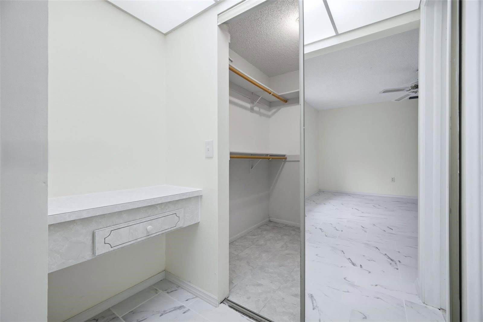 920 Northwest 92nd Avenue – photo 4