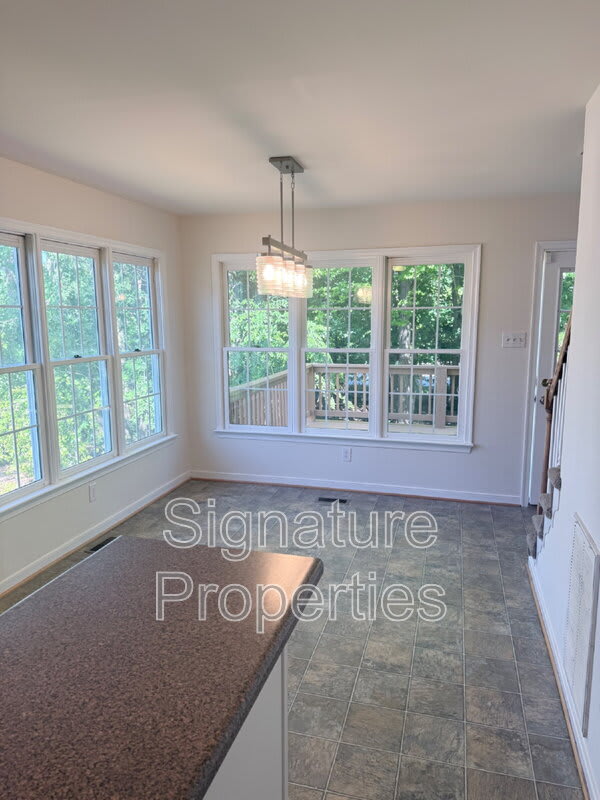 12521 Hillgate Ln – photo 4