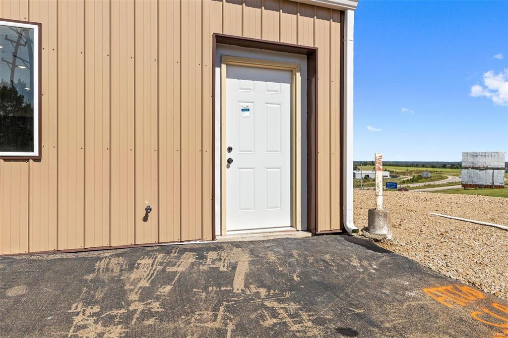 7420 Raider Rd. Office Space – photo 2
