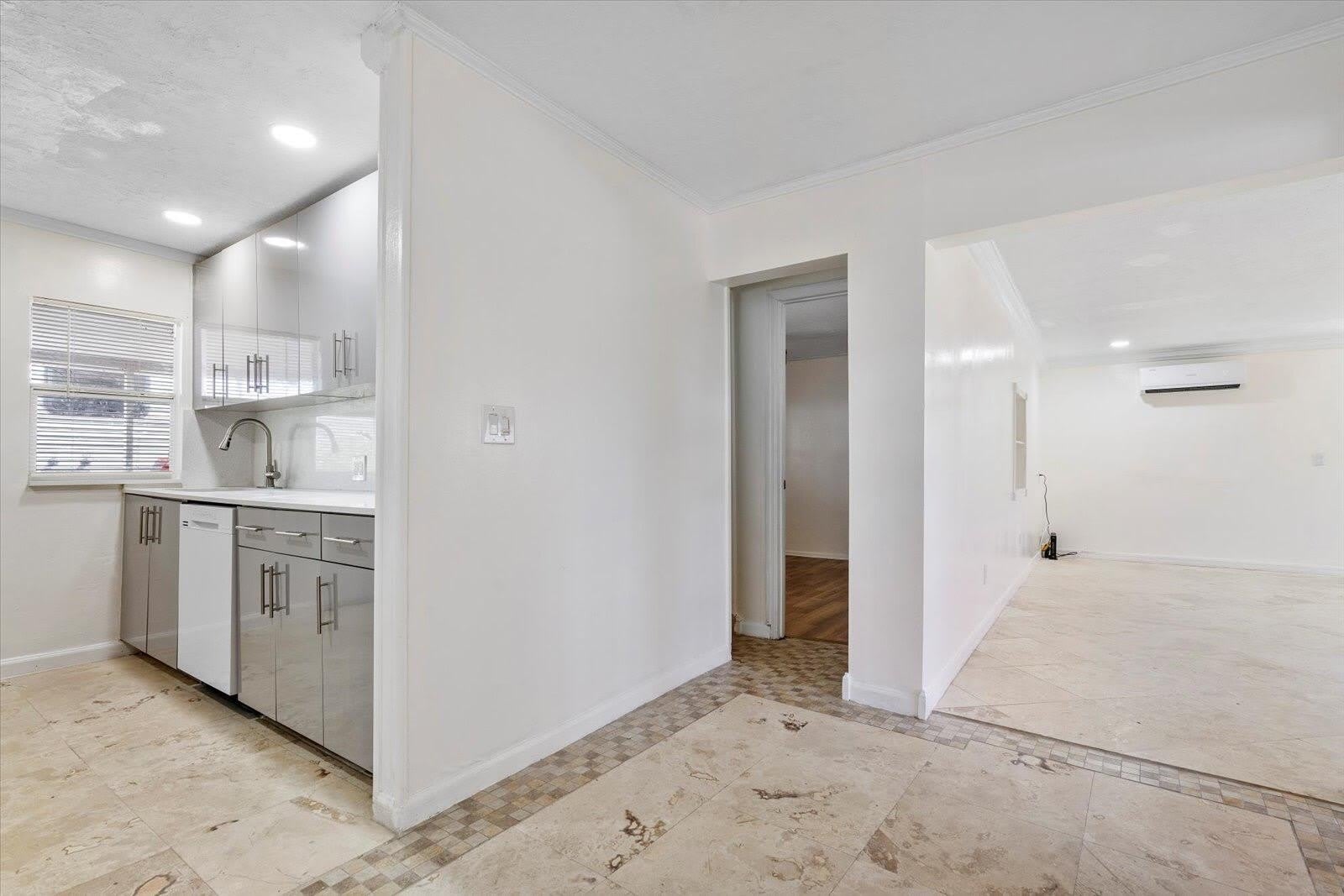 236 Sw 14Th Street – photo 5
