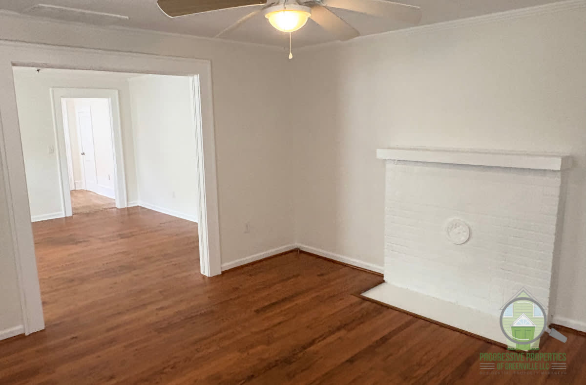 518 Perry Avenue – photo 2