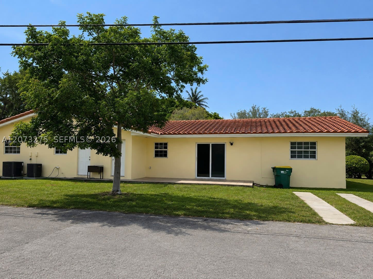 940 Benevento Ave – photo 2