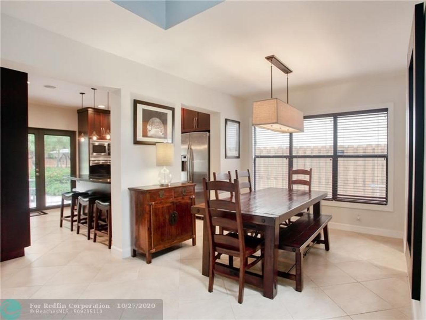Beautiful Victoria Park Home – photo 5