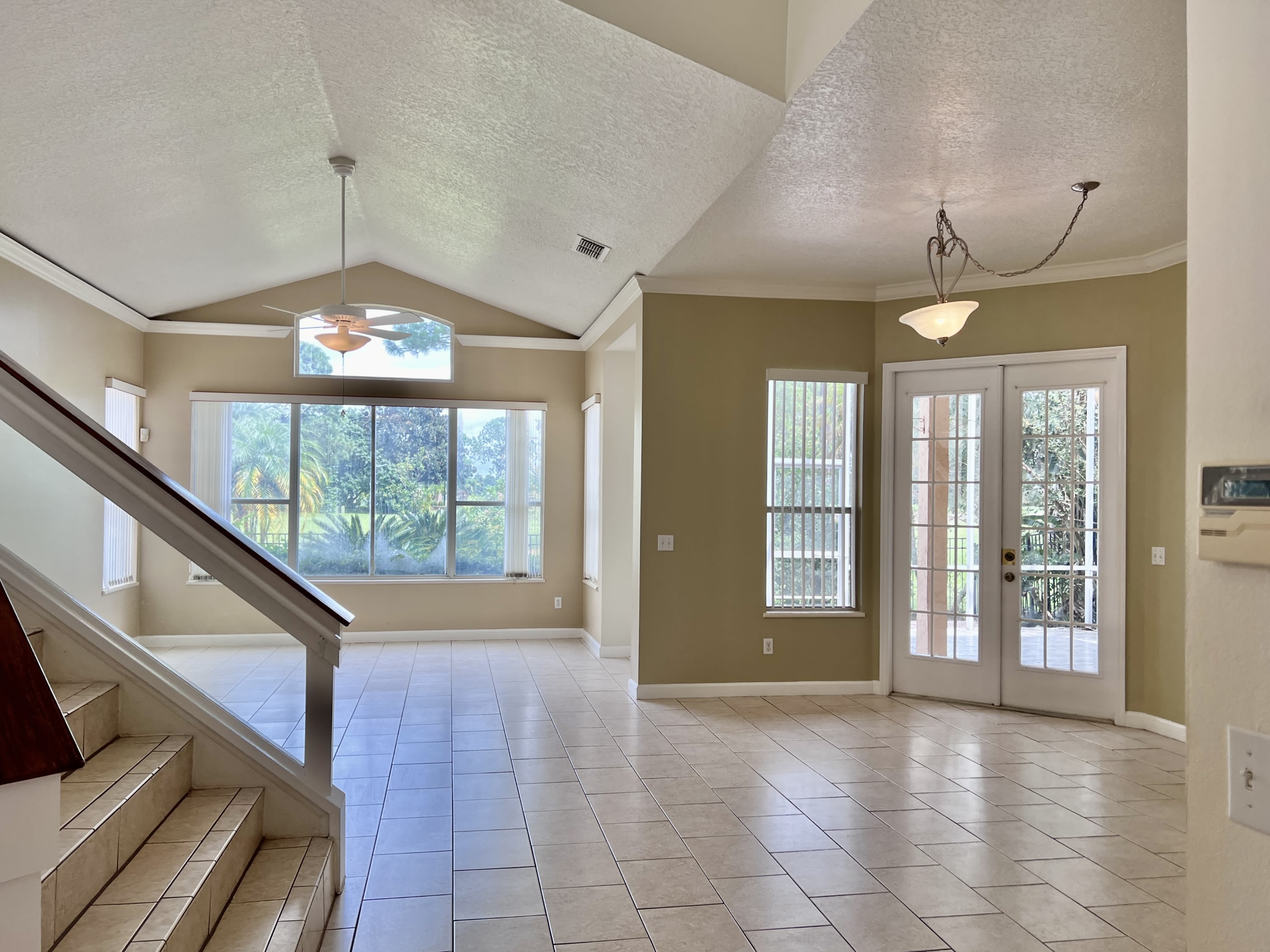 14300 Dulcimer Court – photo 4