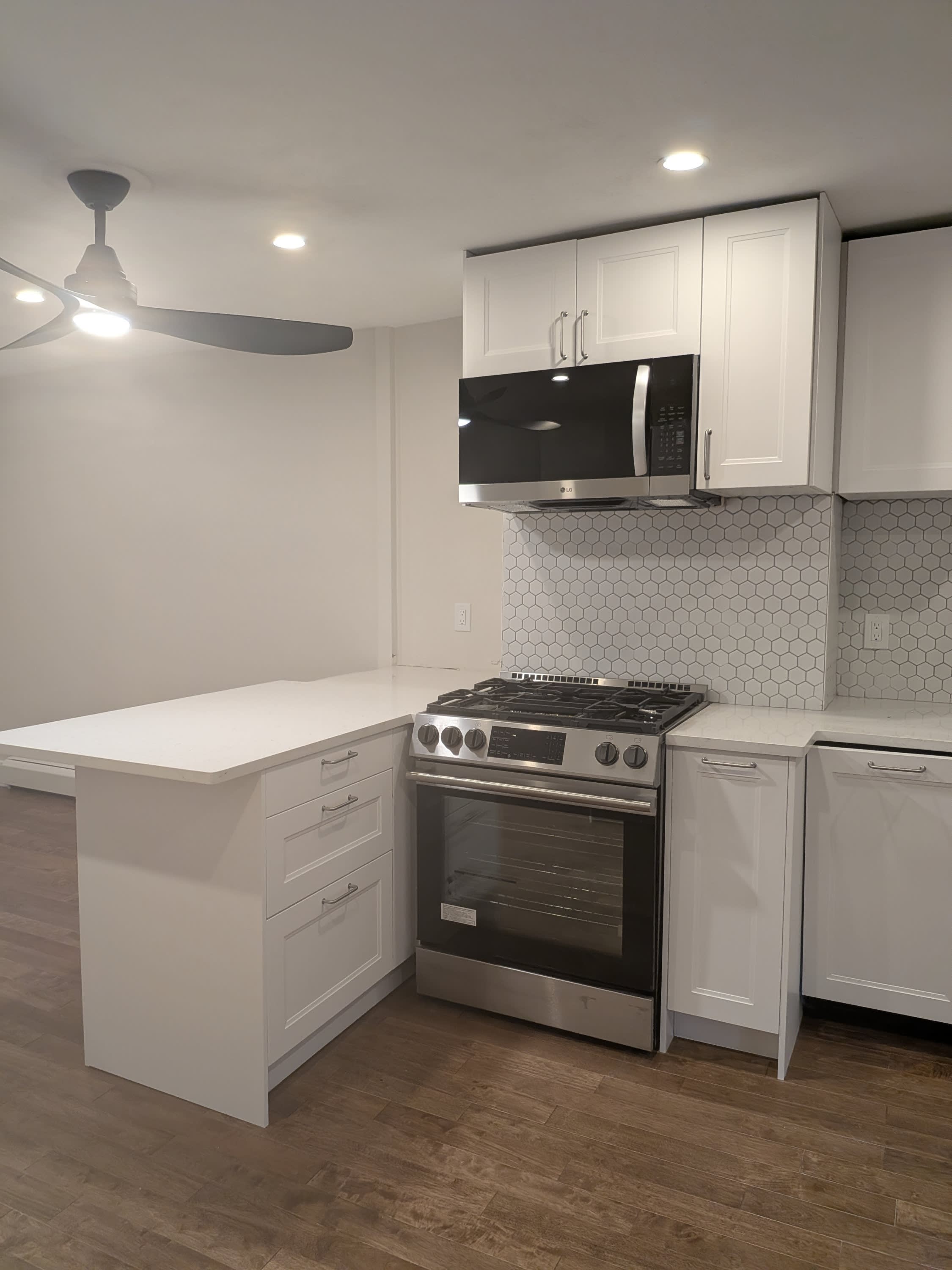 91 Marginal Street – photo 3