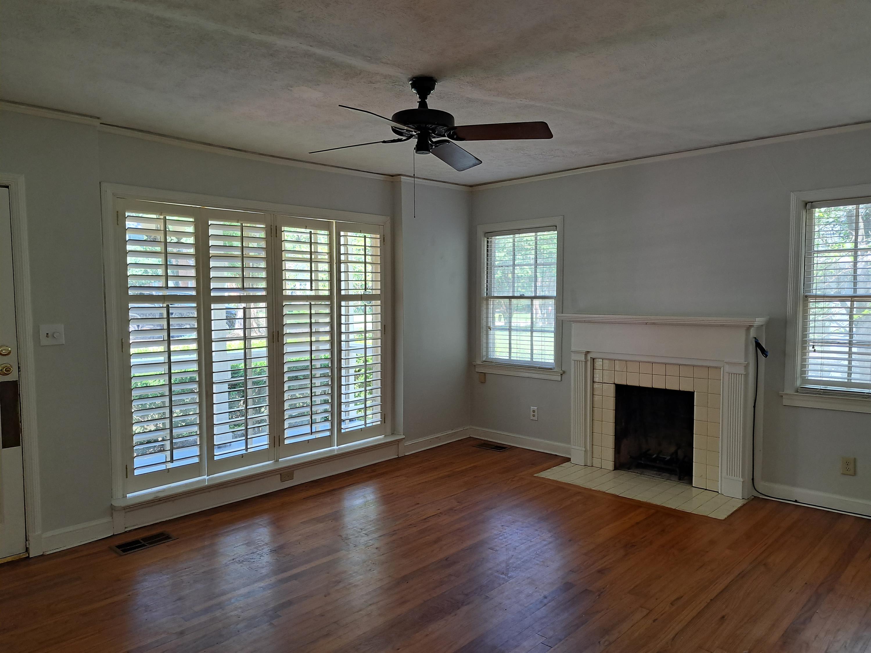 3243 Wellington Road – photo 5