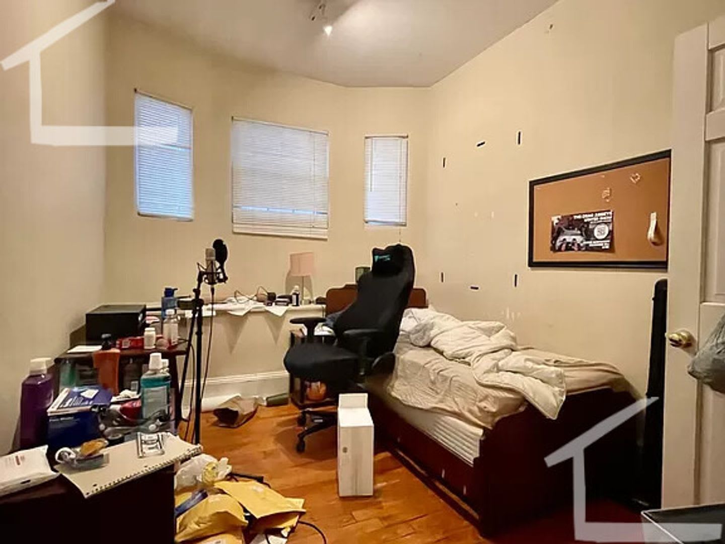 Stunning 3 bed in Brookline – photo 4