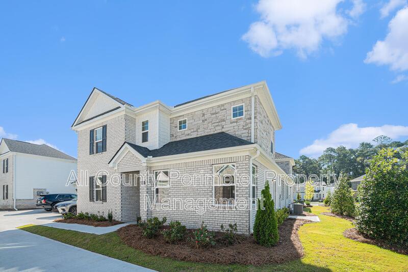 607 Silver Moon Drive – photo 3