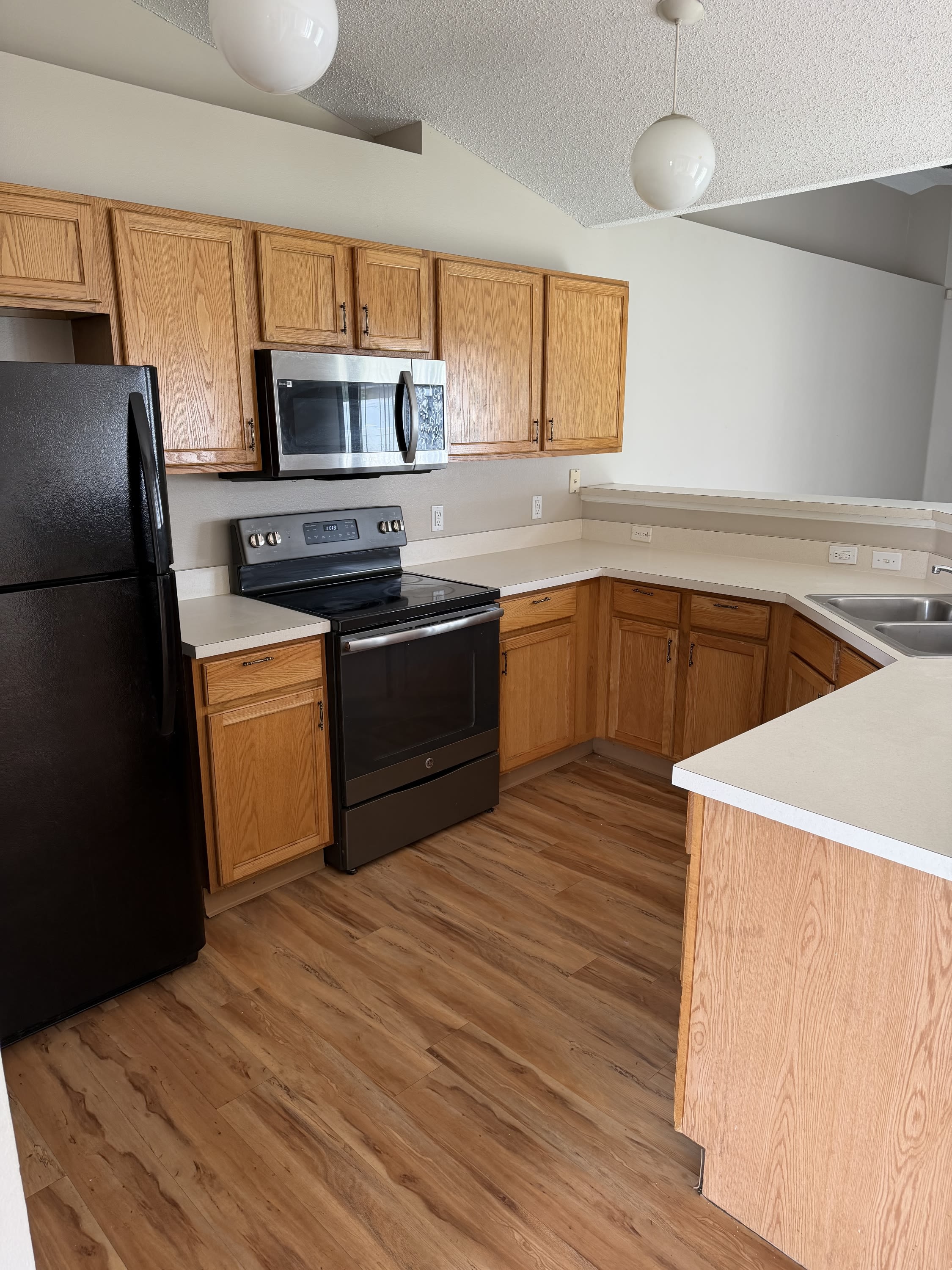 255 Lobelia Drive – photo 4